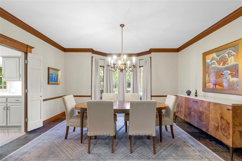 31 N Brokenfern Drive, The Woodlands, Texas image 16