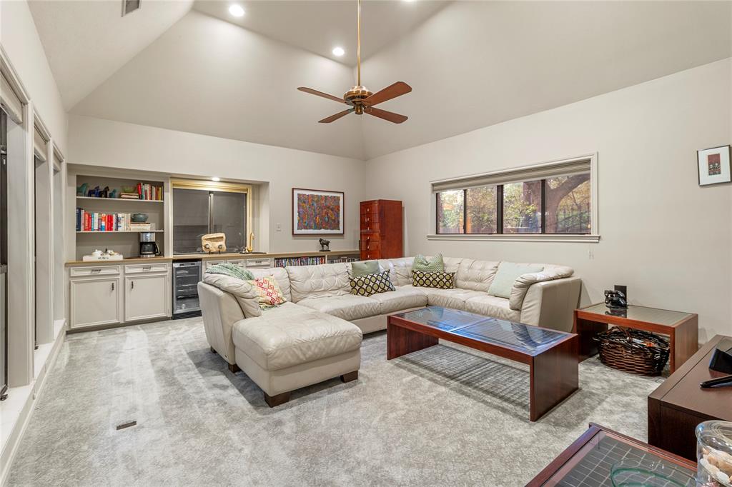 31 N Brokenfern Drive, The Woodlands, Texas image 28