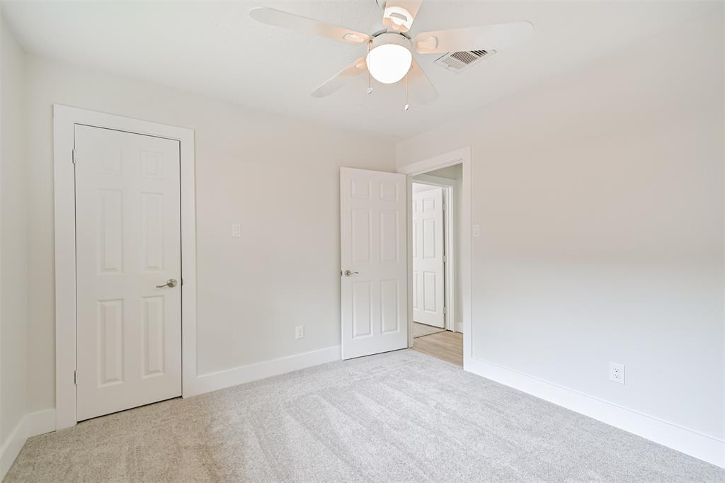 1210 E Rutgers Lane, Deer Park, Texas image 27