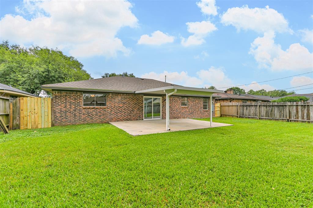 1210 E Rutgers Lane, Deer Park, Texas image 31