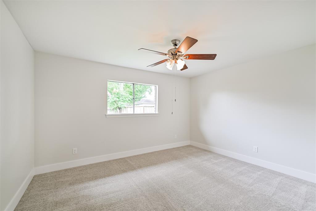 1210 E Rutgers Lane, Deer Park, Texas image 22