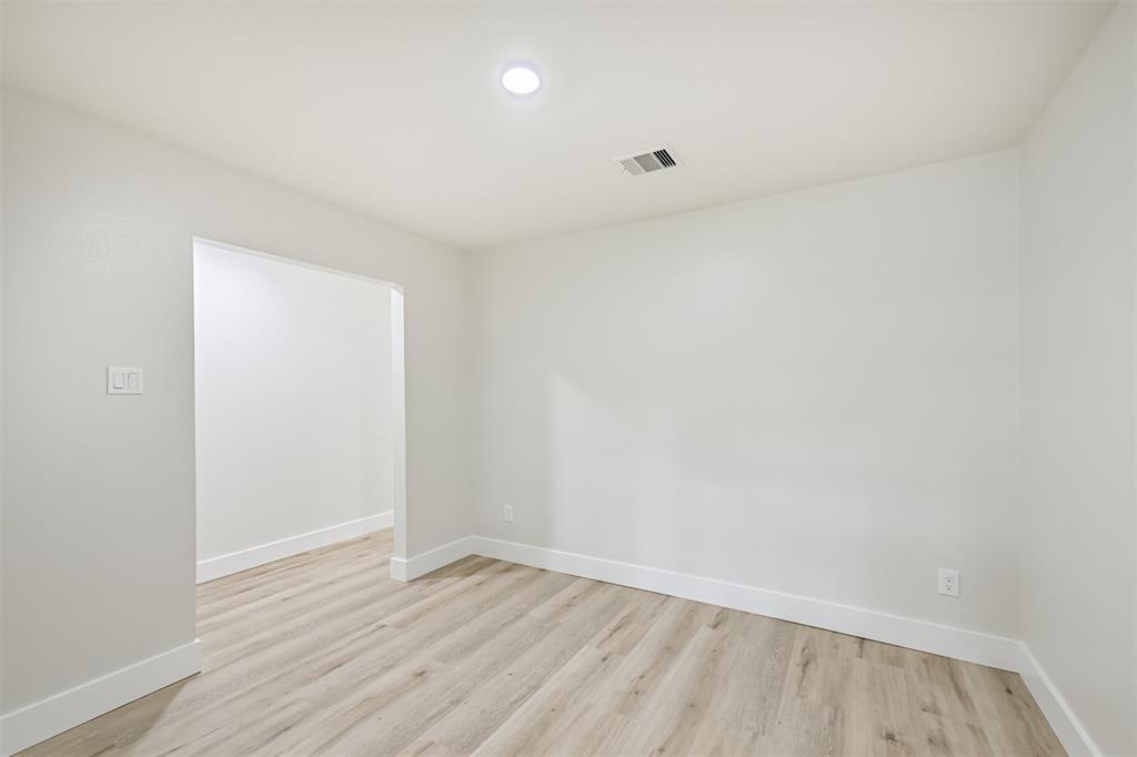 1210 E Rutgers Lane, Deer Park, Texas image 7