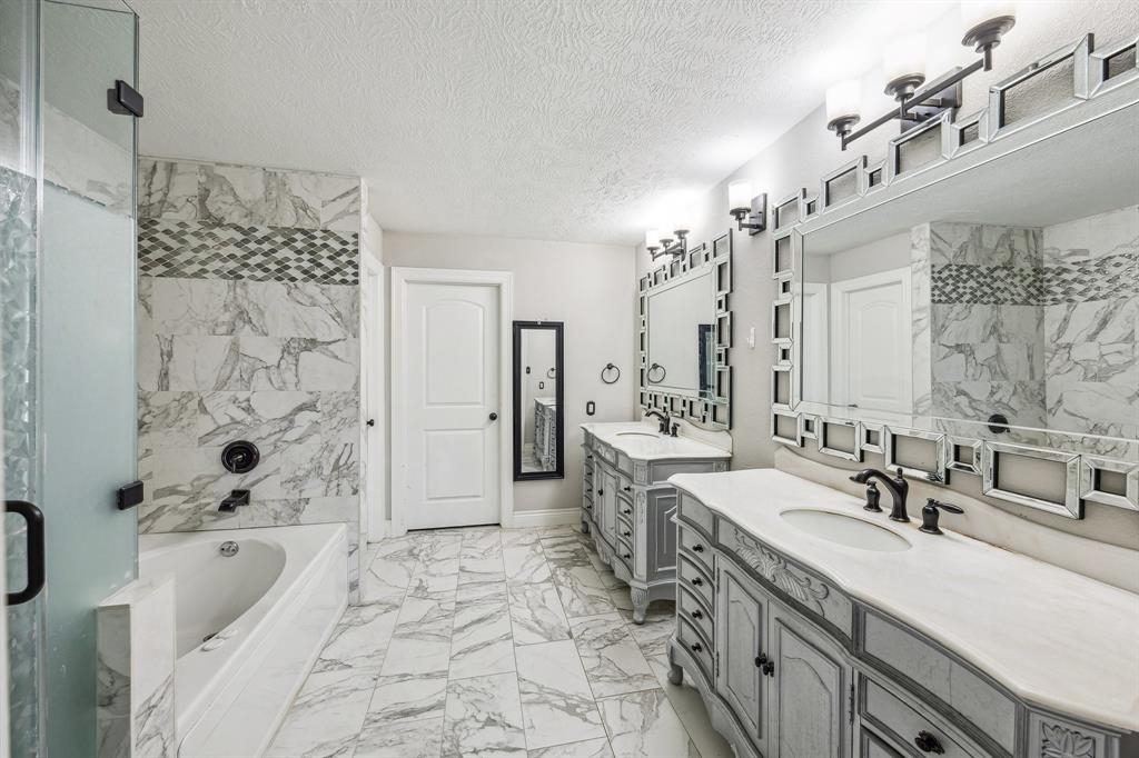 6021 Whispering Lakes Drive, Katy, Texas image 15