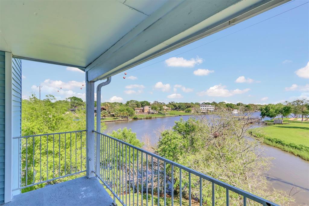 18617 Egret Bay Boulevard #1119, Webster, Texas image 21