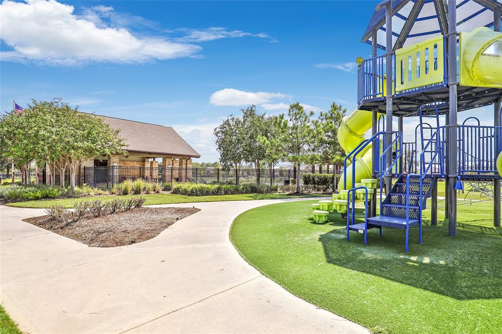 15343 Ashbrook Dove Lane, Cypress, Texas image 36
