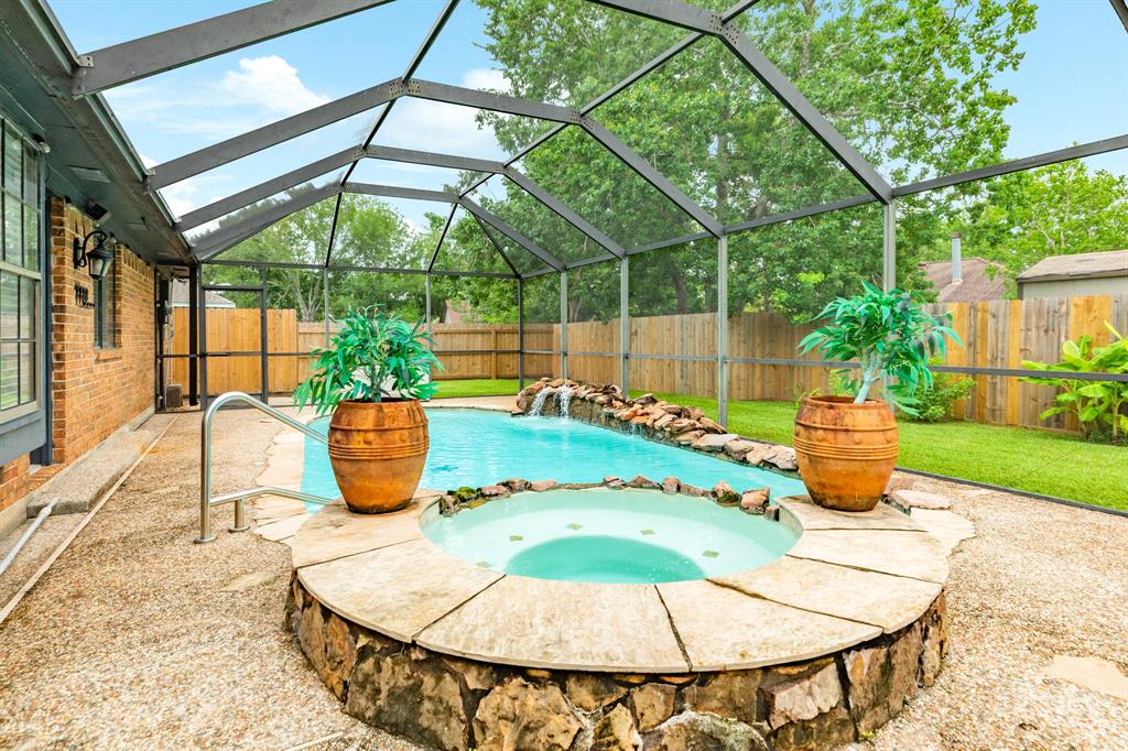 235 Corkwood Street, Lake Jackson, Texas image 24