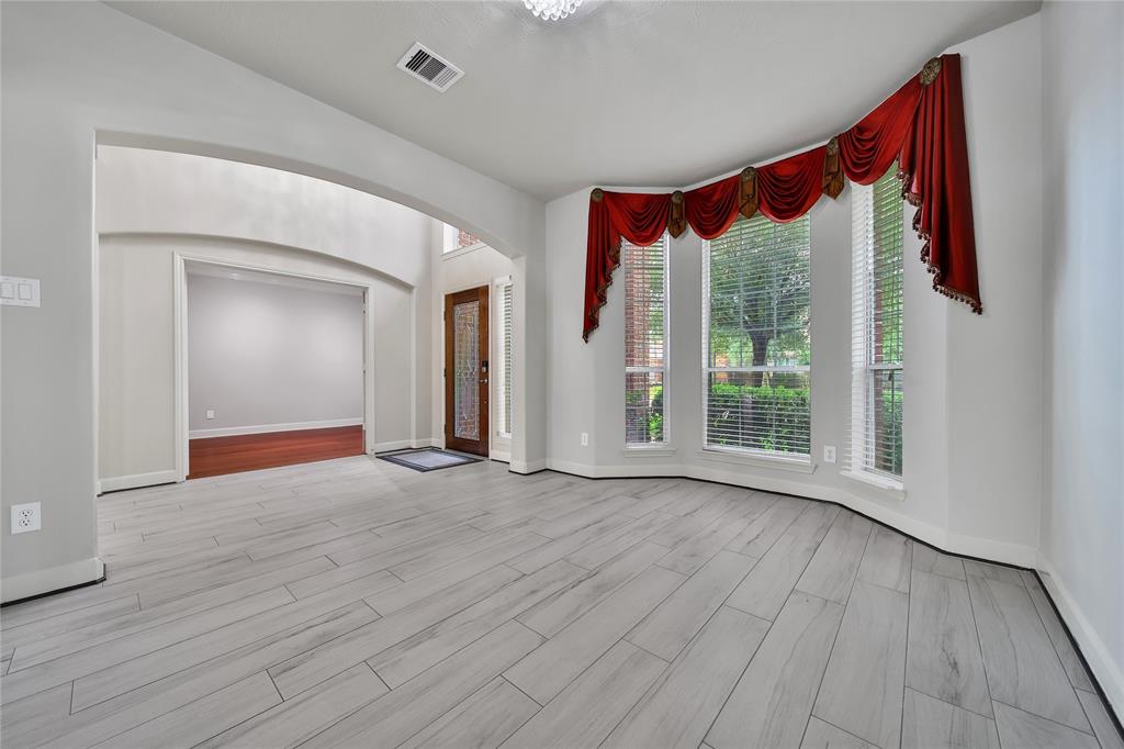 17862 Camp Cove Drive, Cypress, Texas image 6