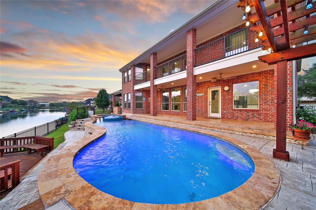 17862 Camp Cove Drive, Cypress, Texas image 33