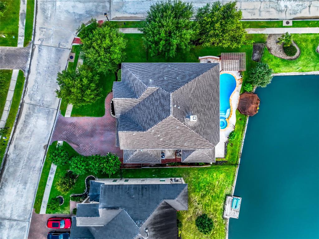 17862 Camp Cove Drive, Cypress, Texas image 32