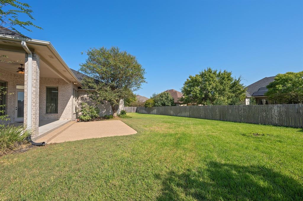 904 Plainfield Court, College Station, Texas image 37