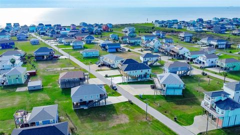 A home in Crystal Beach