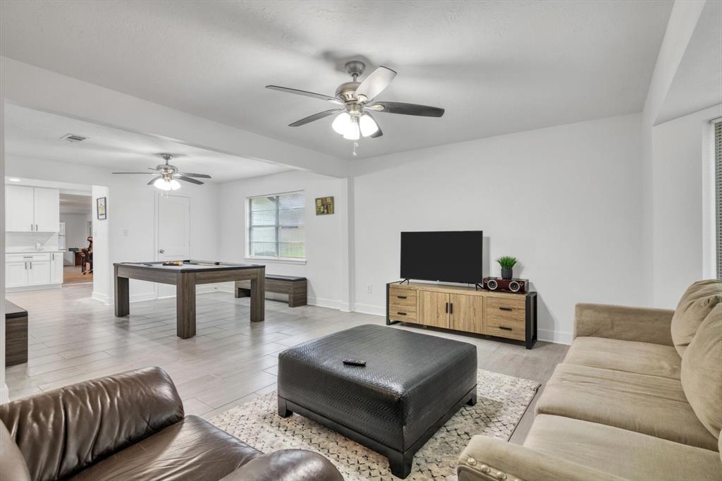 561 Brandon Road, Conroe, Texas image 21