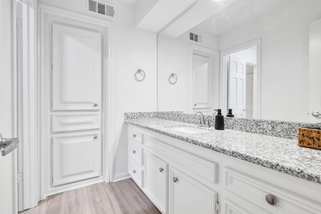 561 Brandon Road, Conroe, Texas image 37