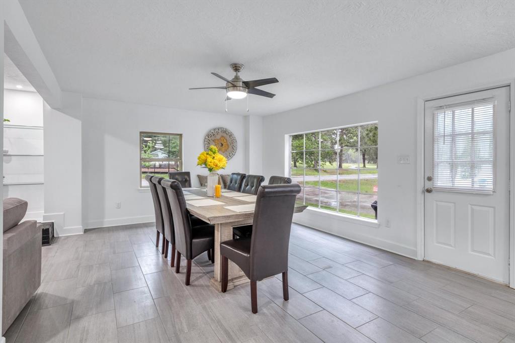 561 Brandon Road, Conroe, Texas image 12