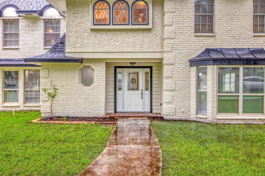 561 Brandon Road, Conroe, Texas image 4