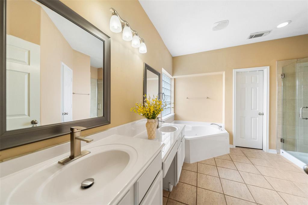 26 Oakmont Court, Jersey Village, Texas image 23