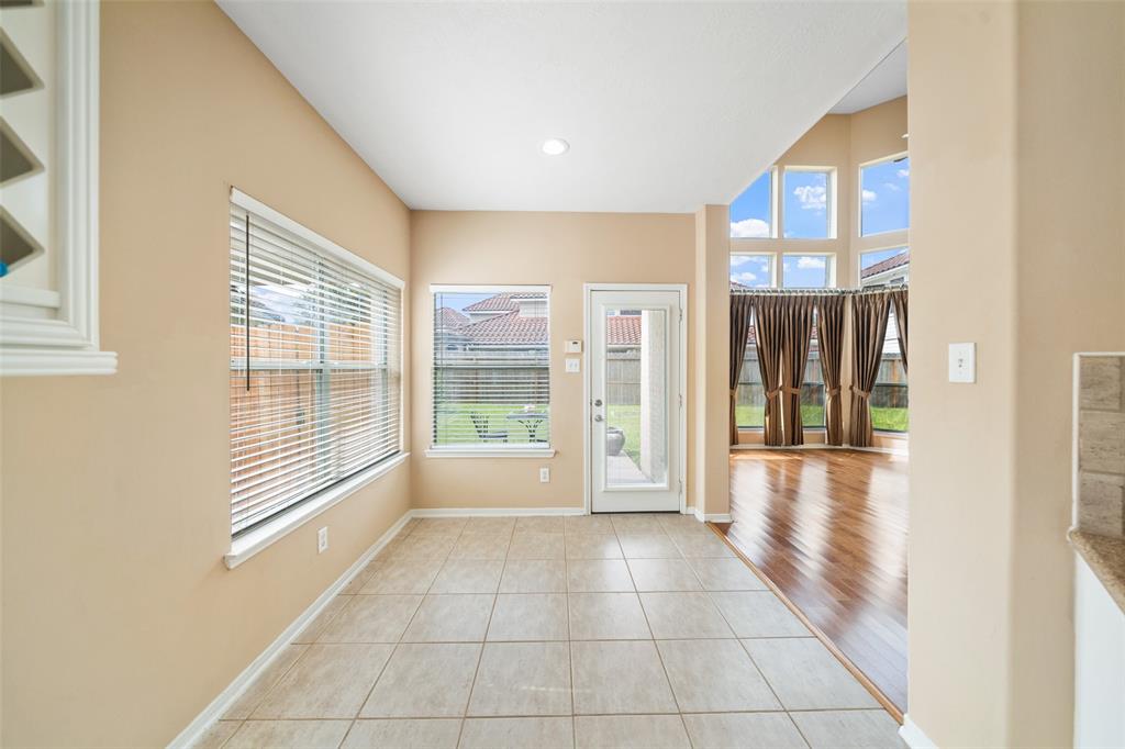 26 Oakmont Court, Jersey Village, Texas image 15