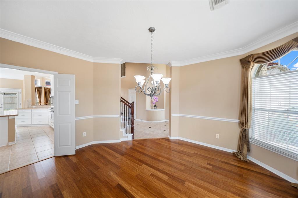 26 Oakmont Court, Jersey Village, Texas image 12