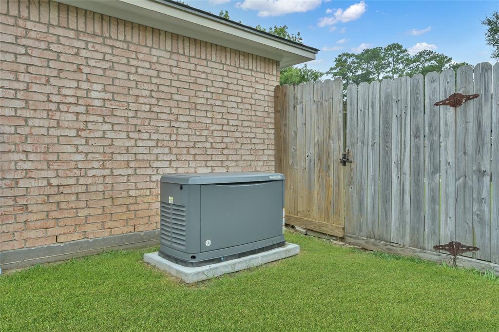 12377 Taurus Drive, Willis, Texas image 4
