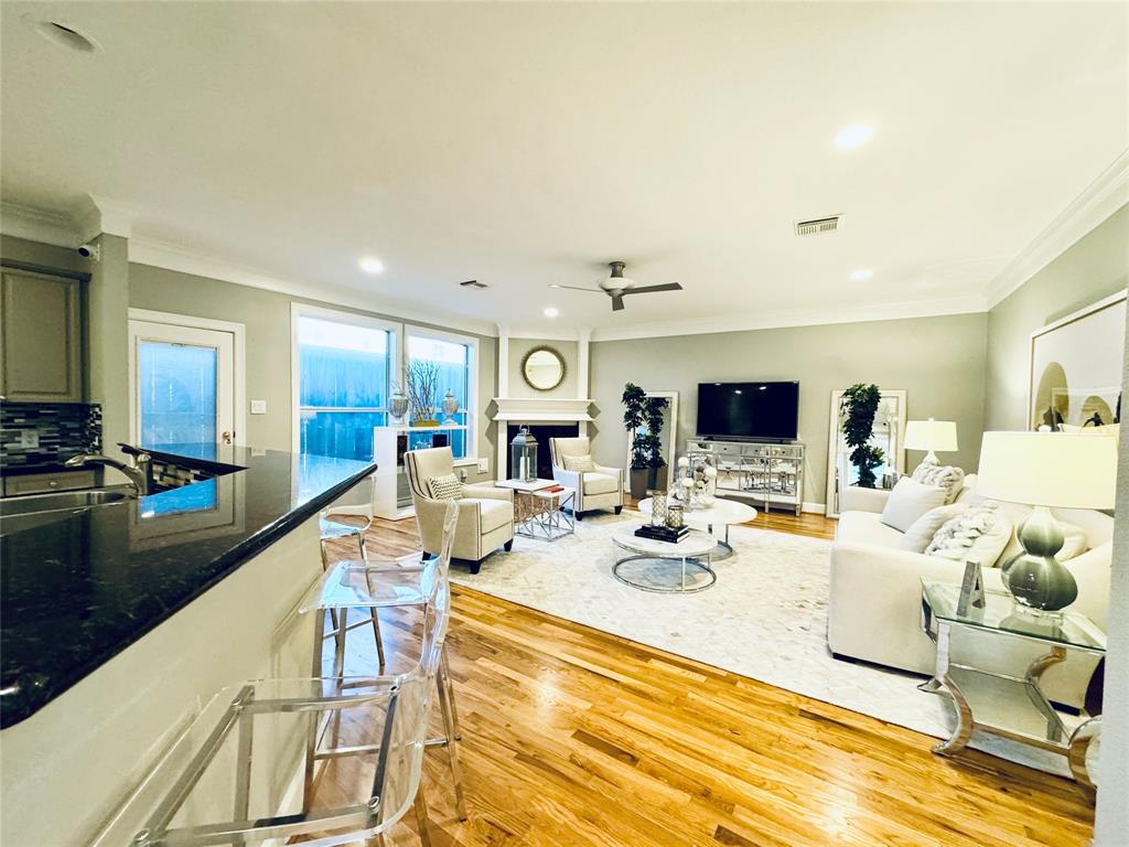 5603 Dolores Street, Houston, Texas image 7