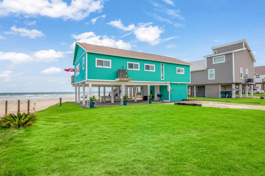 12431 E Ventura Drive, Galveston, Texas image 3