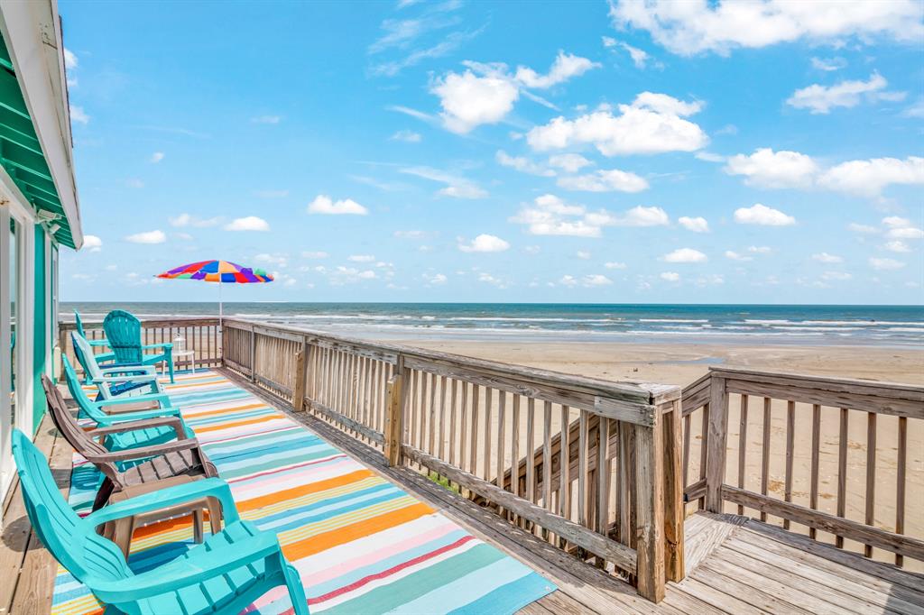 12431 E Ventura Drive, Galveston, Texas image 8