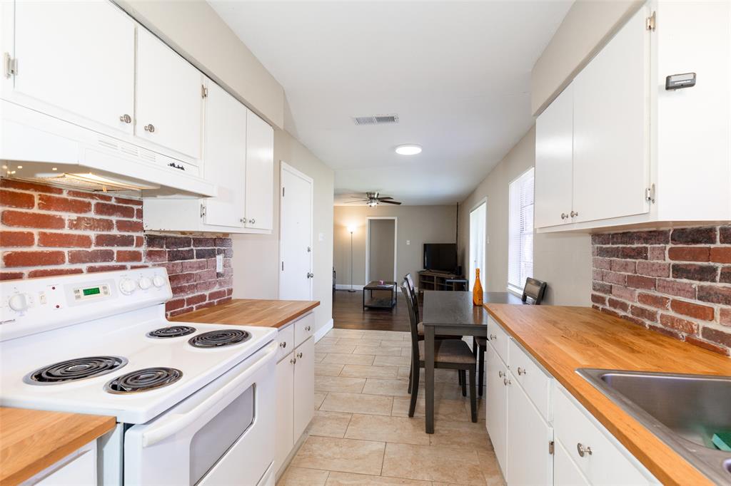 13718 Willie Melton Boulevard, Kendleton, Texas image 3