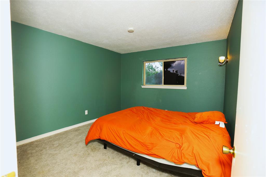2236 River Oaks Drive, West Columbia, Texas image 10