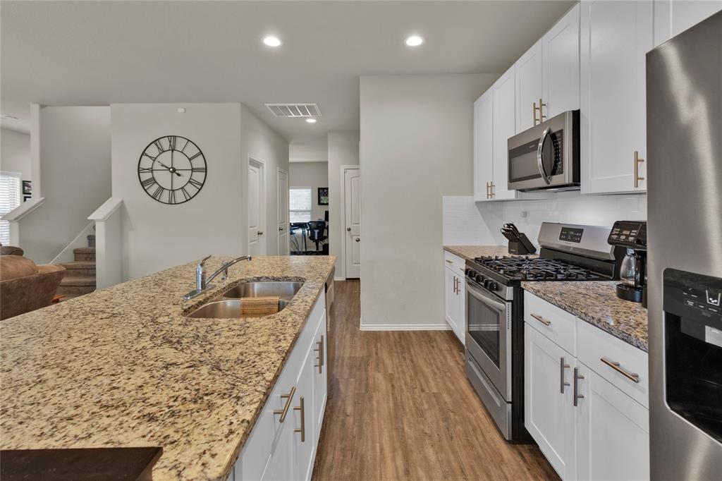 216 Stalwart Hill Trail, Magnolia, Texas image 10