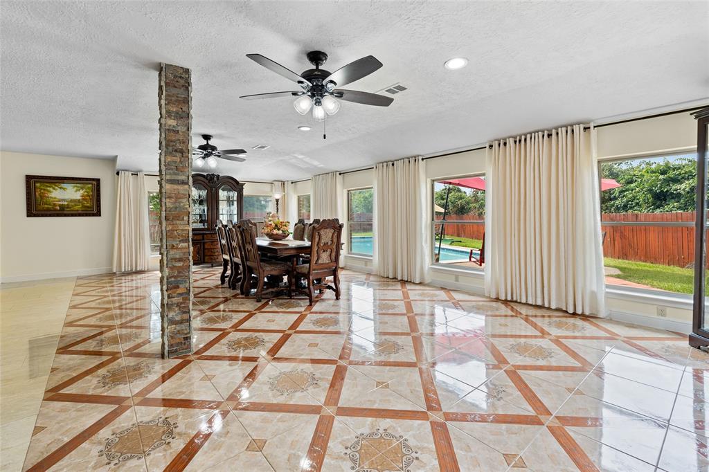 10422 Springland Ct