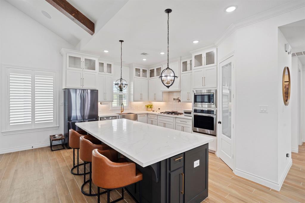 9603 Neon Moon Drive, Needville, Texas image 16
