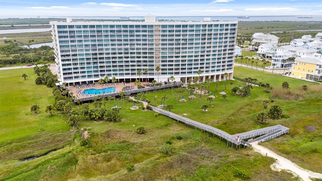 1401 E Beach Drive #511/512, Galveston, Texas image 2