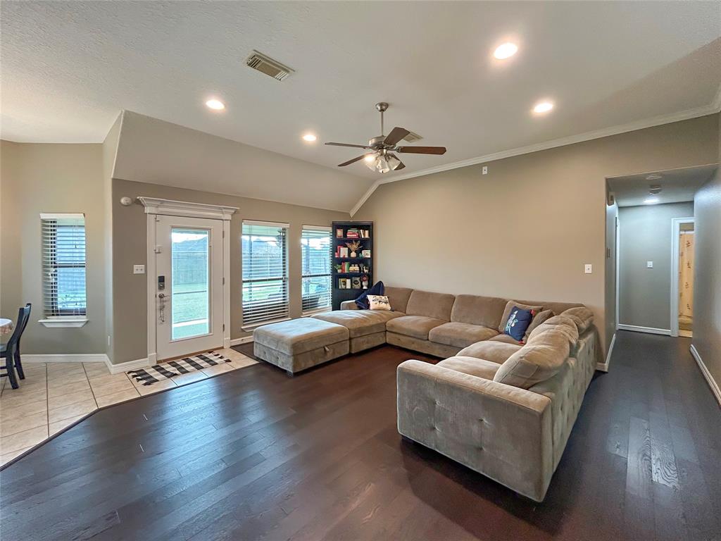 1017 Cardinal Drive