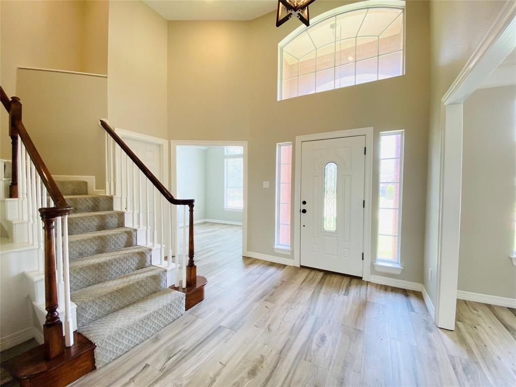 51 Chicory Court, Lake Jackson, Texas image 4