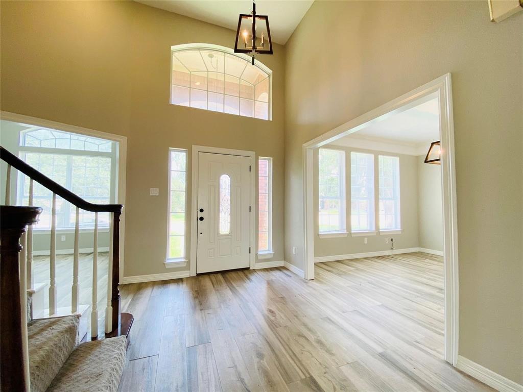 51 Chicory Court, Lake Jackson, Texas image 5