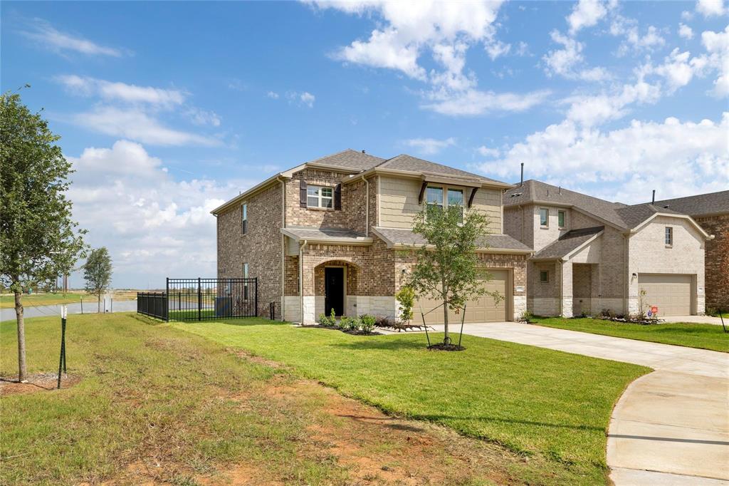 1021 Laguna Cove Drive, Katy, Texas image 1