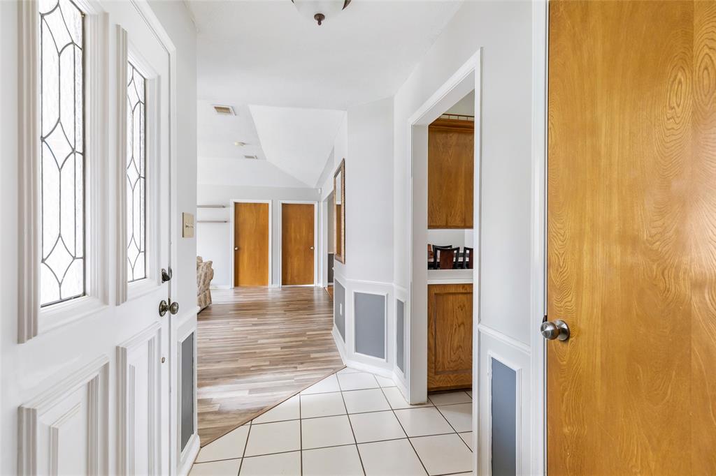 1747 Cloister Drive