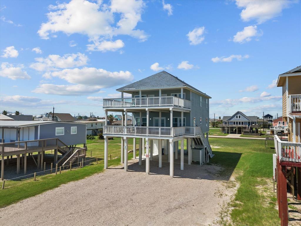 718 Beach Drive, Surfside Beach, Texas image 3