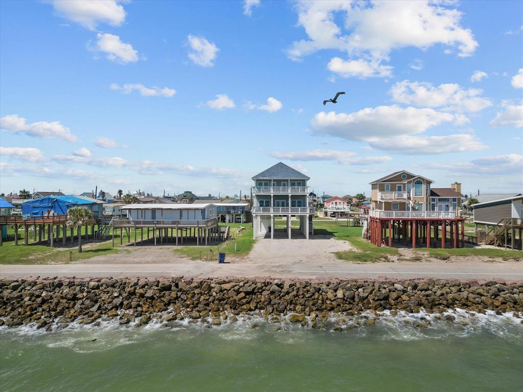 718 Beach Drive, Surfside Beach, Texas image 8