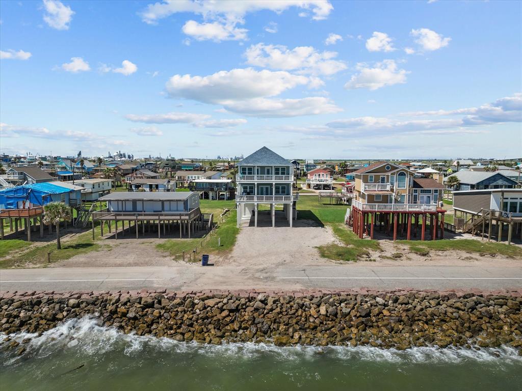 718 Beach Drive, Surfside Beach, Texas image 7