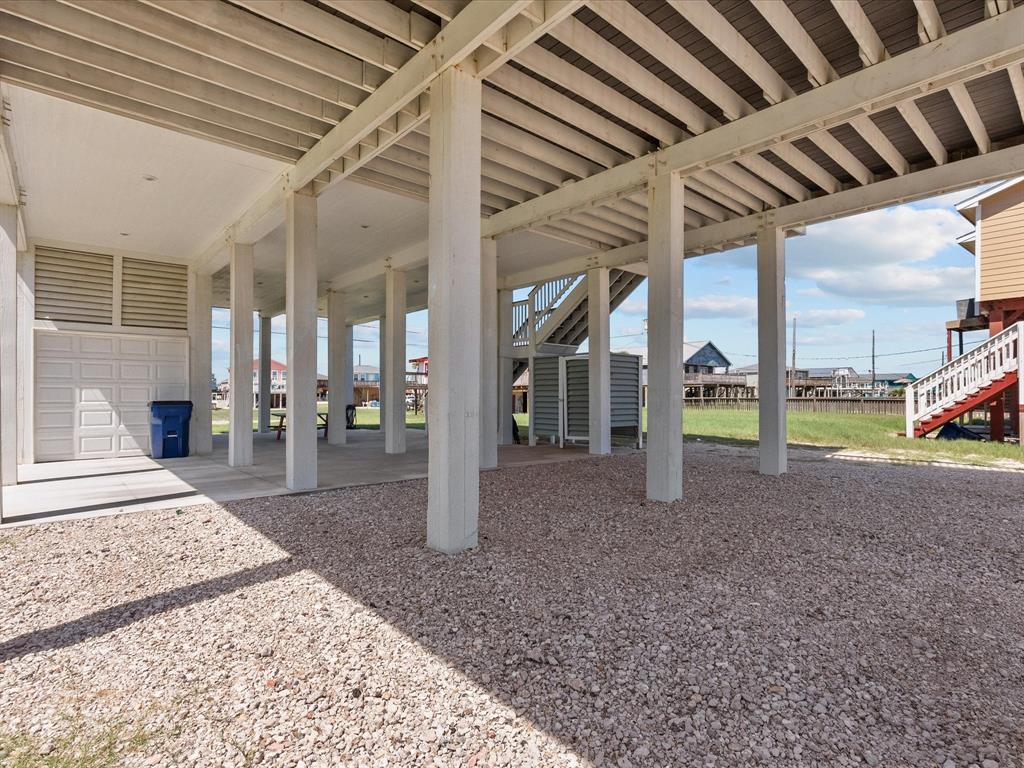 718 Beach Drive, Surfside Beach, Texas image 11