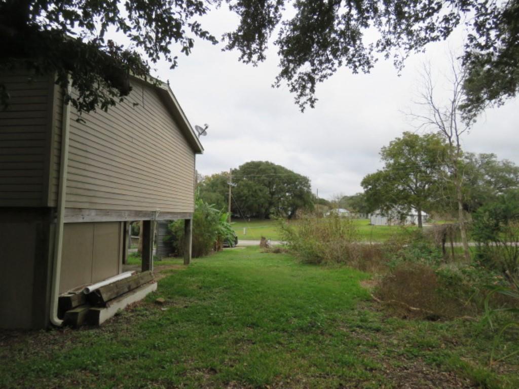 1461 Weeks Avenue, High Island, Texas image 41