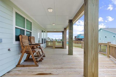 A home in Crystal Beach