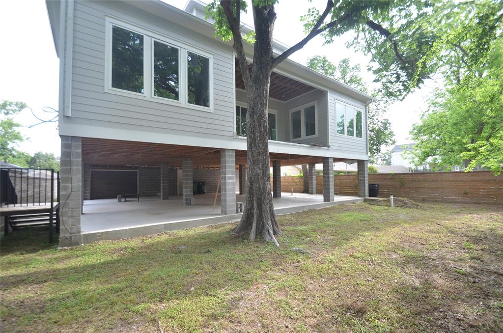 2311 Saxon Drive, Houston, Texas image 3