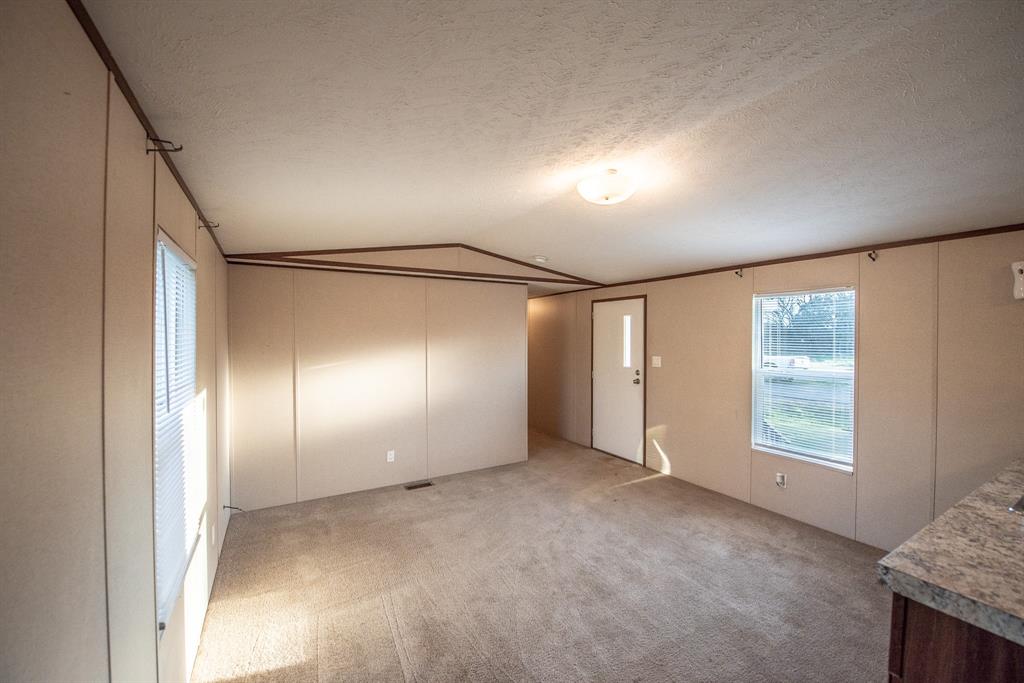 900 Post Oak Street, Calvert, Texas image 16