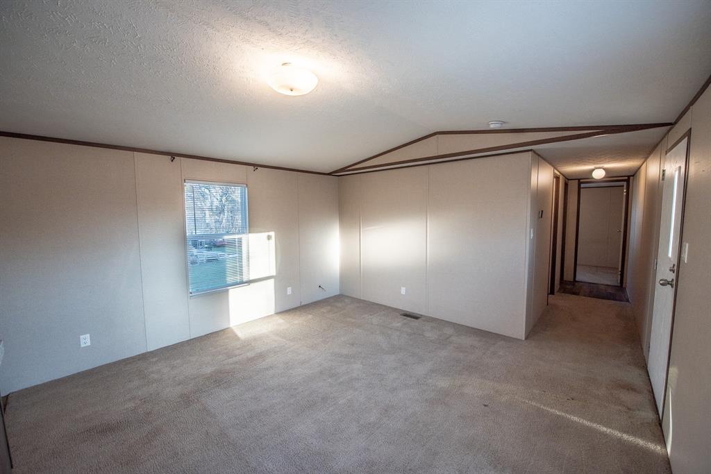 900 Post Oak Street, Calvert, Texas image 15