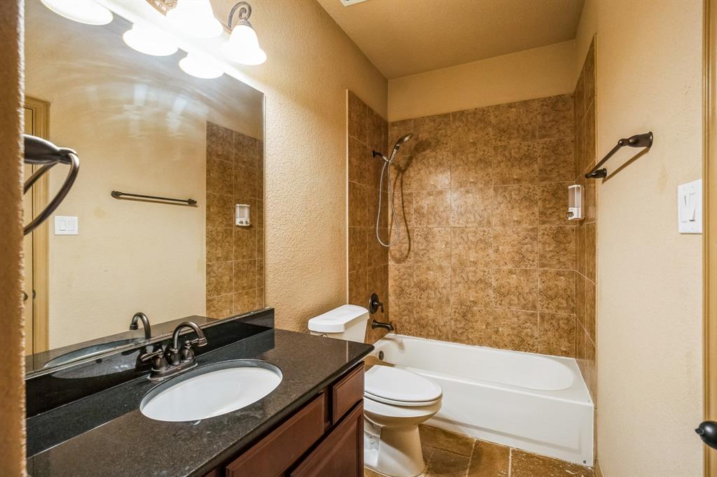 4527 Sorrell Glen Court, Spring, Texas image 8