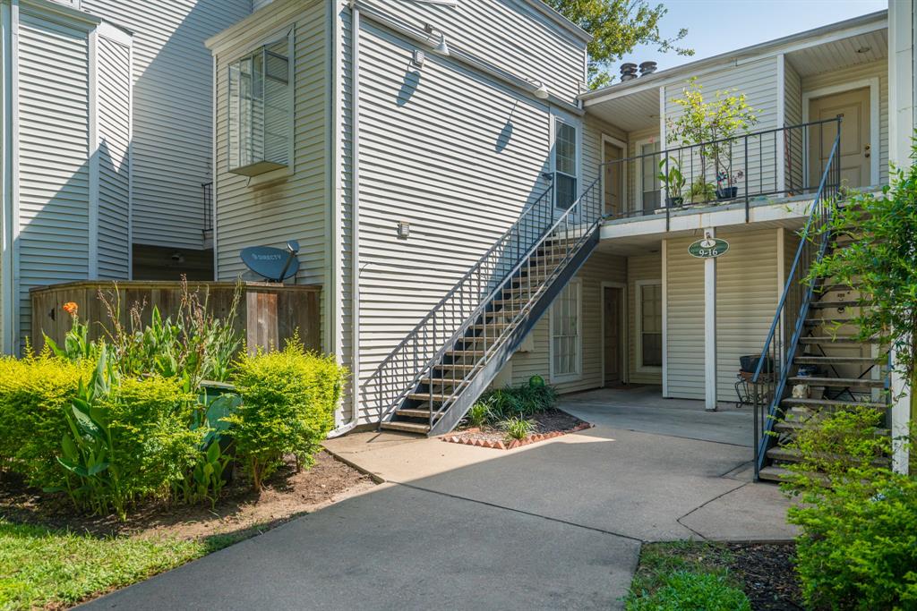 9809 Richmond Avenue #A13, Houston, Texas image 3