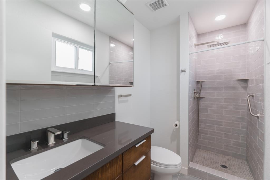 9809 Richmond Avenue #A13, Houston, Texas image 20