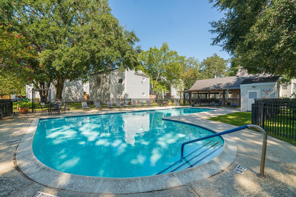 9809 Richmond Avenue #A13, Houston, Texas image 35